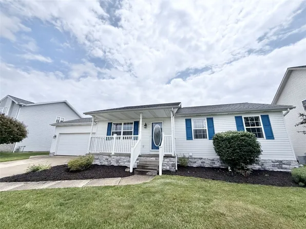 8689 Oriole Dr, Erie, PA 16509