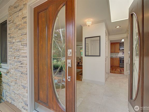 2nd image of 12909 NE 28th Street