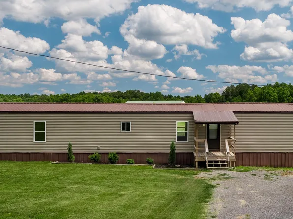 24017 Old Salt Trl, Stonefort, IL 62987