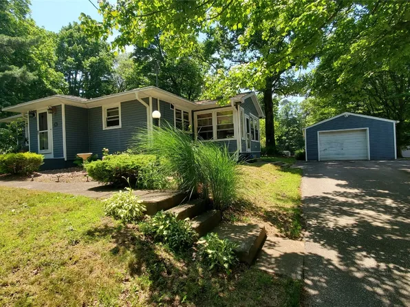 4214 Concord Rd, Erie, PA 16506