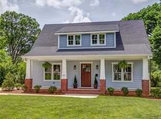 620 Melbourne Ct, Charlotte, NC 28209