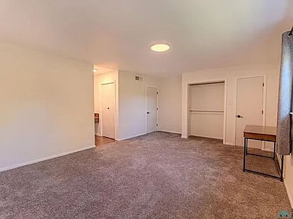 4th image of 1271 Colonial Pkwy #1271