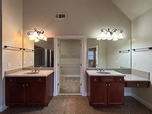 343 Ashleigh Walk Pkwy — Photo 22