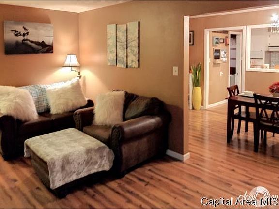 4th image of 144 Highland Ave