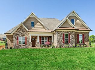 7523 Misty Wood Rd, Knoxville, TN 37938