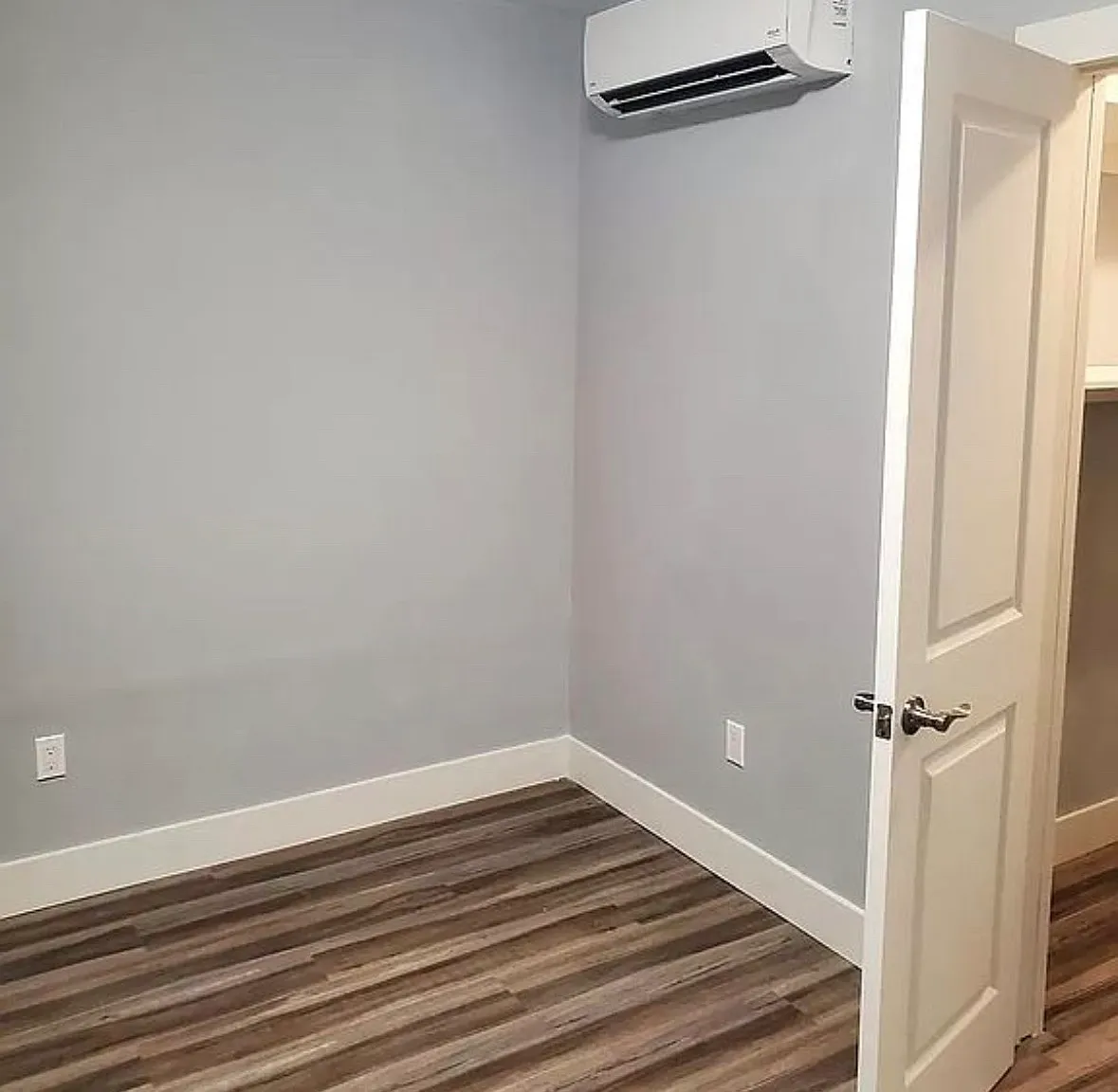 2 bed, 850 sqft, $2,950 — Photo 2
