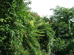 101 101st #25, Hilo, HI 96720