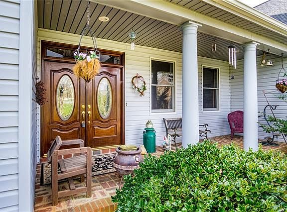4th image of 1773 Whitehall Ct