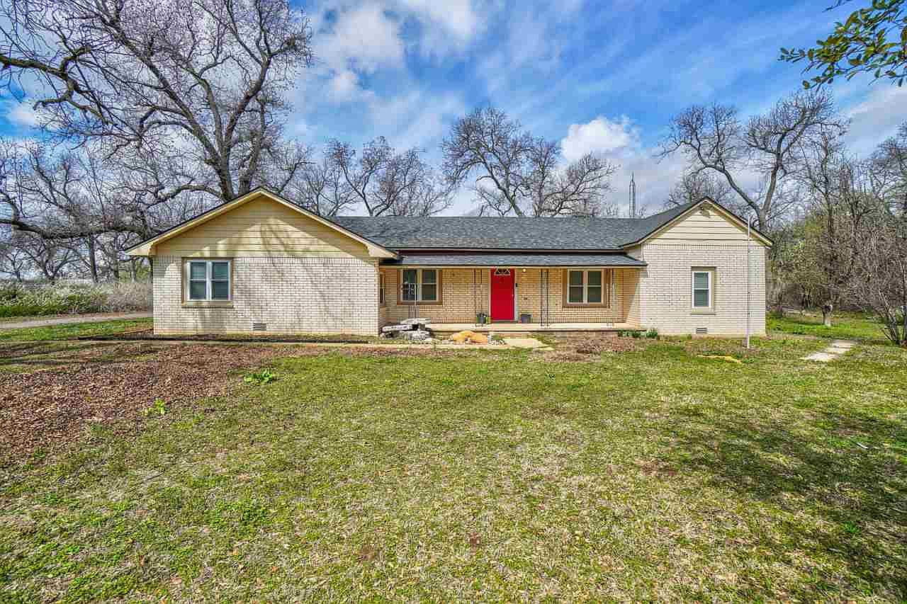 22242 NW Holsey Acres Rd, Indiahoma, OK 73552 Zillow