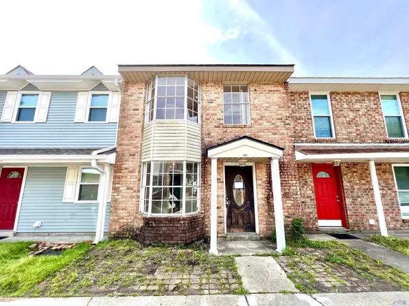 18 Houmas Pl APT C, Destrehan, LA 70047