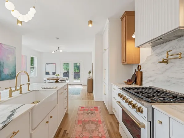 6926 Lindsley Ave, Dallas, TX 75223