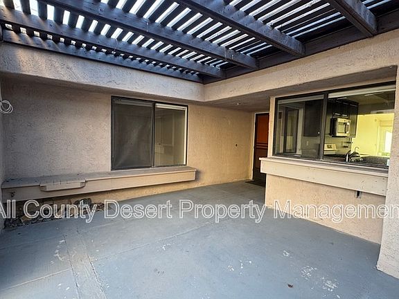 2nd image of 72795 Fleetwood Cir
