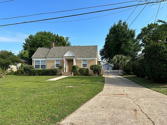 2nd image of 1817 E Jordan St