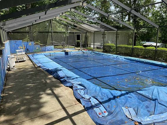 2nd image of 37 Country Club Dr