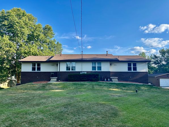 2976 Perrydale St NW