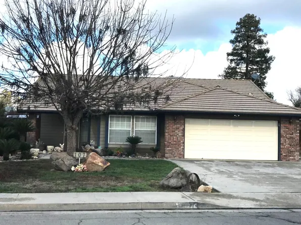 107 Sequoia Drive, Exeter, CA 93221