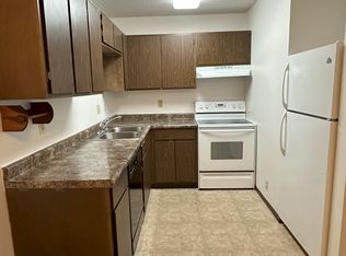 3223 Scenic Dr #11290876, Cedar Falls, IA 50613