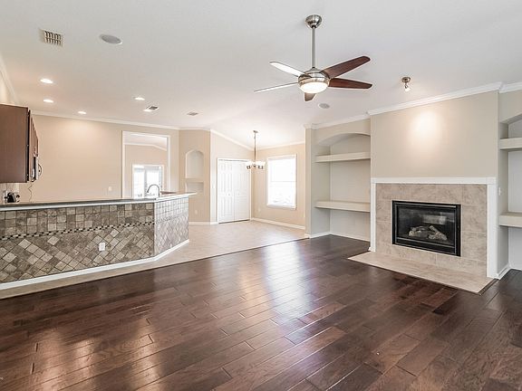 2nd image of 6295 Courtney Crest Ln