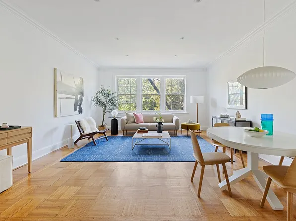 429 Clinton Ave APT 40, Brooklyn, NY 11238