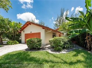 5604 Hammock Ln #137, Lauderhill, FL 33319