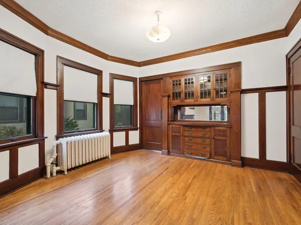 2022 Lincoln Ave, Saint Paul, MN 55105