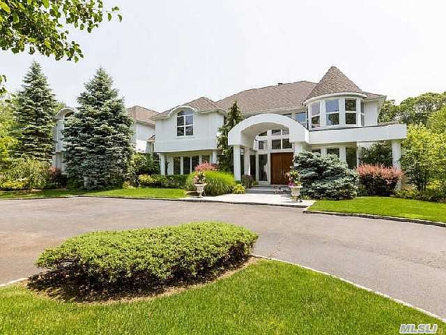 1st image of 14 Winchester Dr