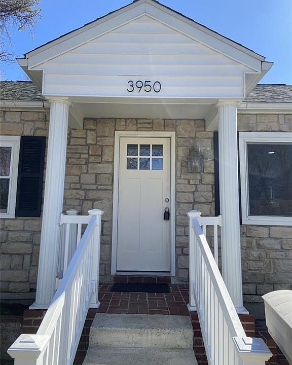 1st image of 3950 Lefevre Dr