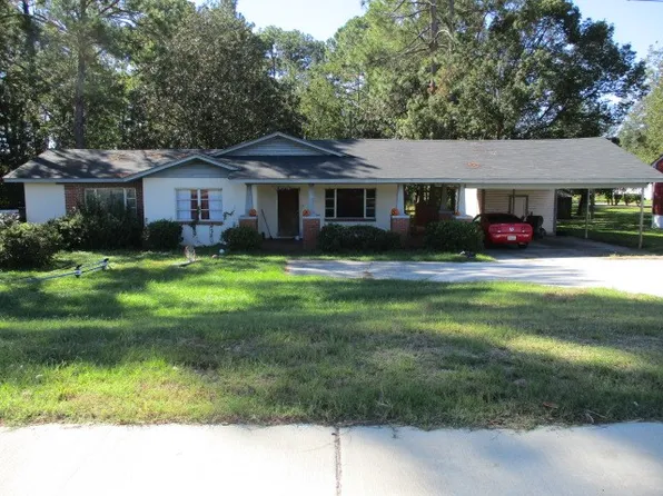 2604 1st Ave SE, Moultrie, GA 31788