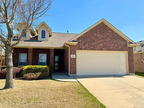 5962 Mountain Home Ln Photo 1