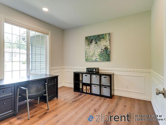 5th image of 22505 NE 39th Way
