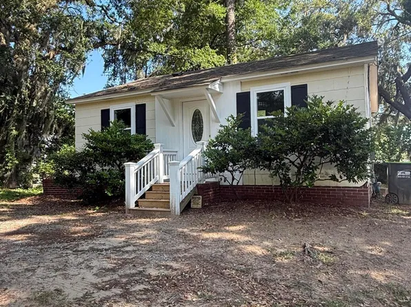 2510 Acorn Hill Ave, Beaufort, SC 29902