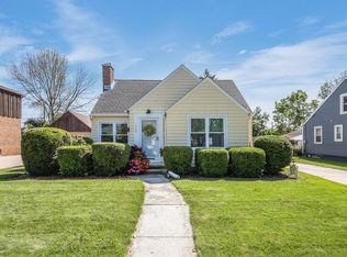 1309 N 9th St, Manitowoc, WI 54220