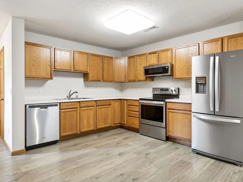 337D Williamsburg Pl