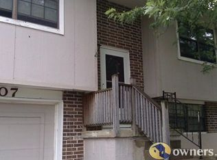 207 Brookridge Dr, Harrisonville, MO 64701