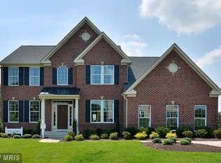 822 Drake Ln, Severn, MD 21144