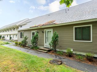 84 Pendleton Ln #84, Londonderry, NH 03053