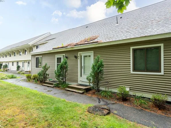 84 Pendleton Lane #84, Londonderry, NH 03053