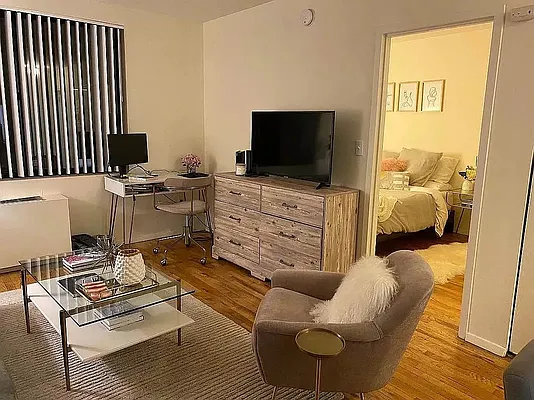 Rented by Heller Organization | media 18