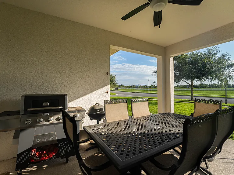 8100 Summerlake Groves St — Photo 19