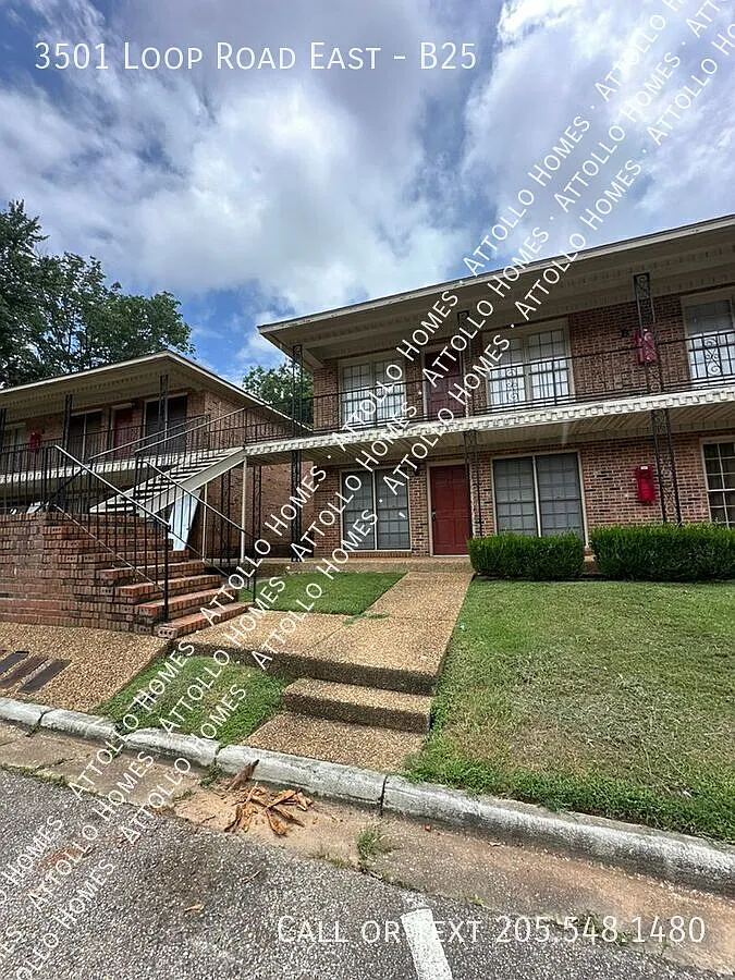 2 bedroom/1 bath in Sandalwood — Photo 1
