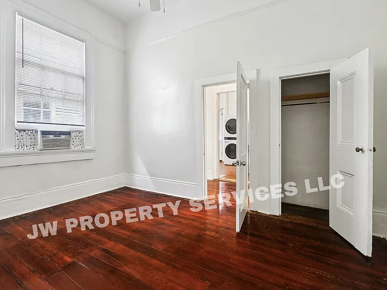 2332 Ursulines Ave — Photo 10
