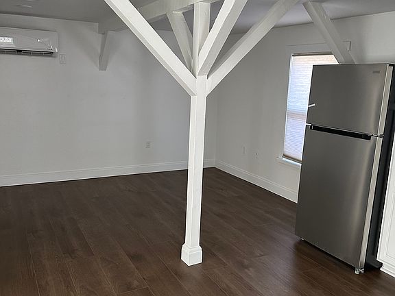 4th image of 1771 Morrill St #A