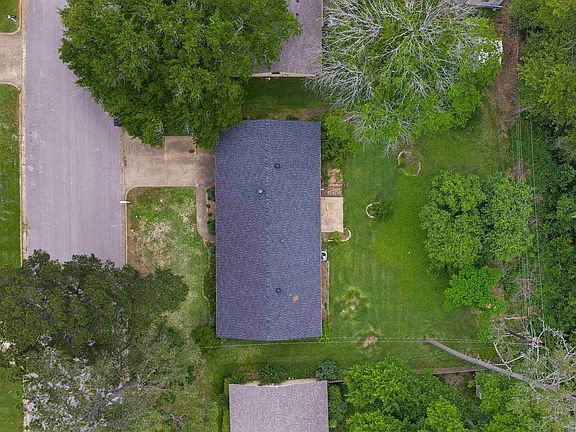 5th image of 1513 Peterson Ln