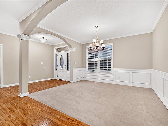 5th image of 17010 Torrey Ct