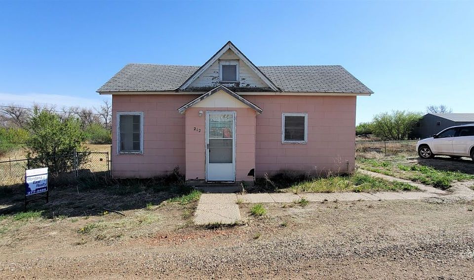 212 Tower Aly, Wibaux, MT 59353 Zillow