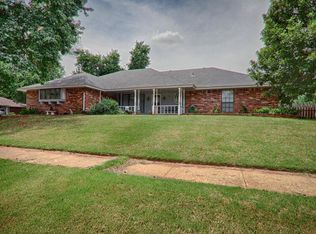 413 Little Chisholm Cir, Edmond, OK 73012