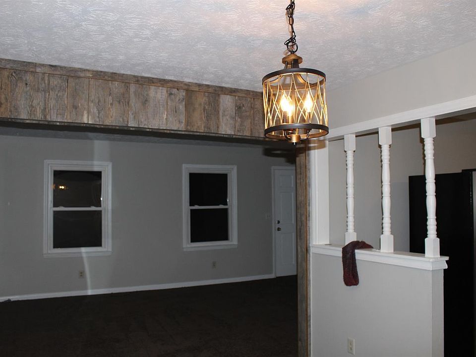 1st image of 334 Iron Dr