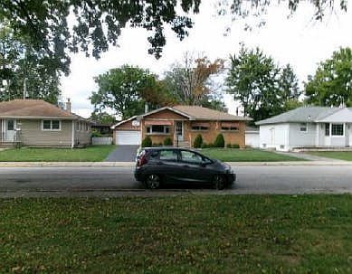 2nd image of 16319 School St