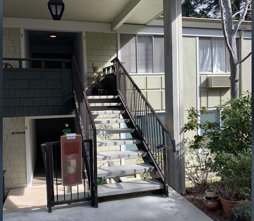 1st image of 1413 Ptarmigan Dr APT 7