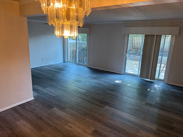 22 Farnwood Rd — Photo 11